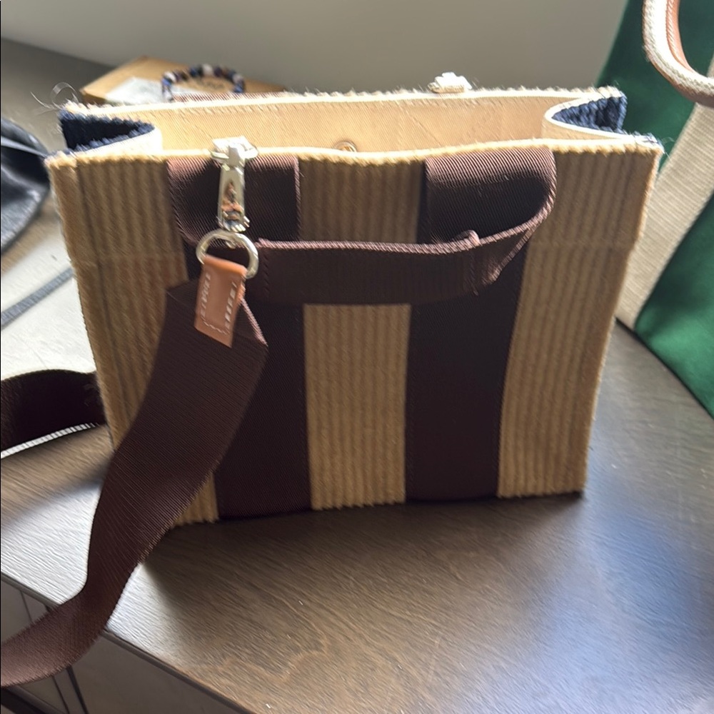 Rue de Verneuil Tote S from France